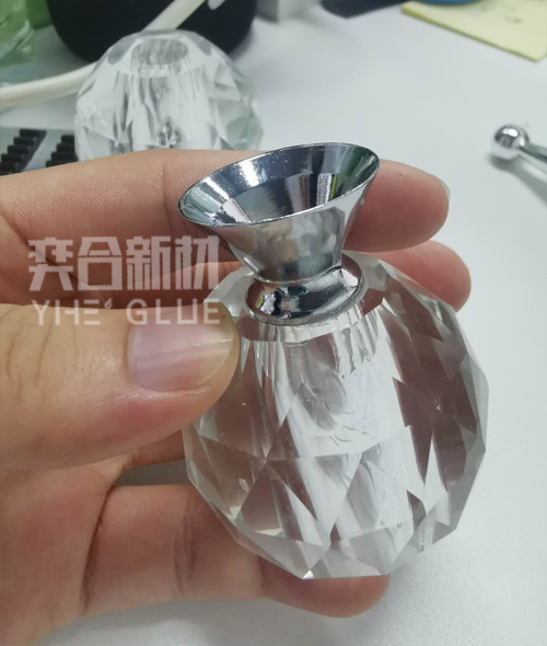 透明环保玻璃粘金属胶水 奕合耐黄变环氧树脂AB胶