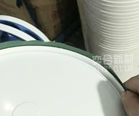 PVC塑料胶水 折叠钓鱼桶胶水 pvc粘网格布胶水