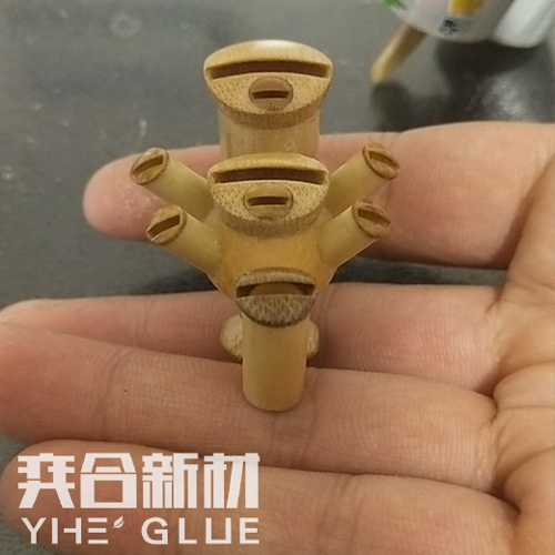 竹木粘接用什么胶水好呢，奕合竹木胶水解决竹手工艺品粘接问题