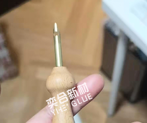 铜管粘接木材金属制品行业解决方案-奕合牌高浓度快干胶