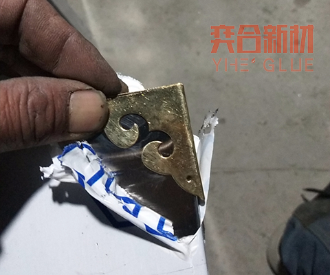 粘铁瞬间胶水