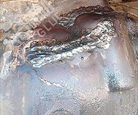 油箱修补用什么胶水好？ 奕合牌油箱专用修补剂解决客户修复问题现场就能施工的胶水