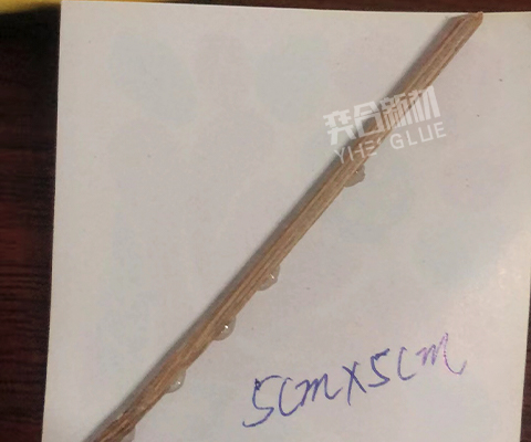 木材粘纸用什么胶水?透明快干定位快木头专用胶来自奕合厂家